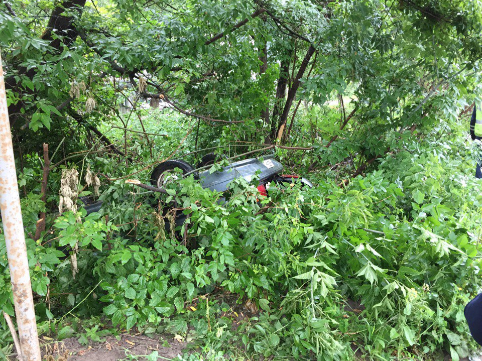 Смертельное ДТП в пригороде Саранска: автомобиль вылетел в кювет