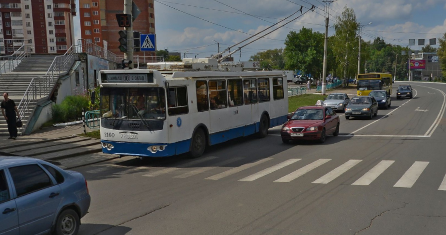 В Саранске пассажирка троллейбуса оказалась в реанимации из-за шустрого пешехода