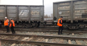 В Мордовии устанавливают обстоятельства схода трех вагонов с щебнем
