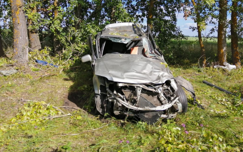 Машина превратилась в груду железа: на трассе в Мордовии произошло смертельное ДТП