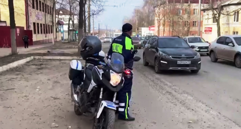 ГИБДД Мордовии следит за соблюдением ПДД на мотоциклах