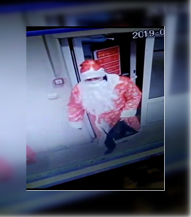 В Саранске разыскивают Деда Мороза, подозреваемого в разбойном нападении