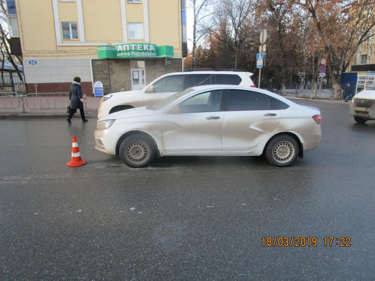 В Саранске водитель не заметил на переходе женщину-пешехода и сбил ее