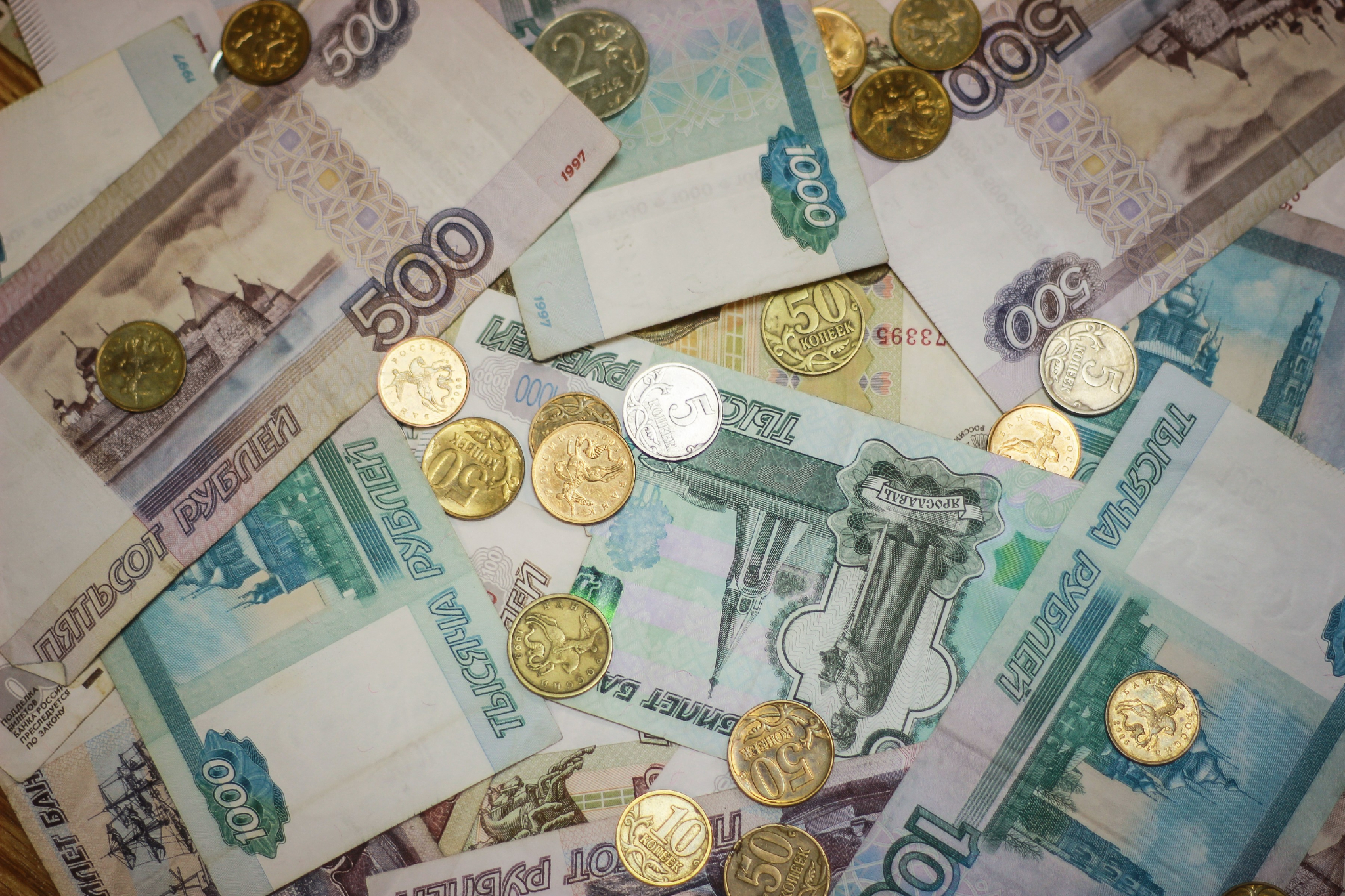 В Саранске 7 участников ОПГ заработали более 26 миллионов рублей
