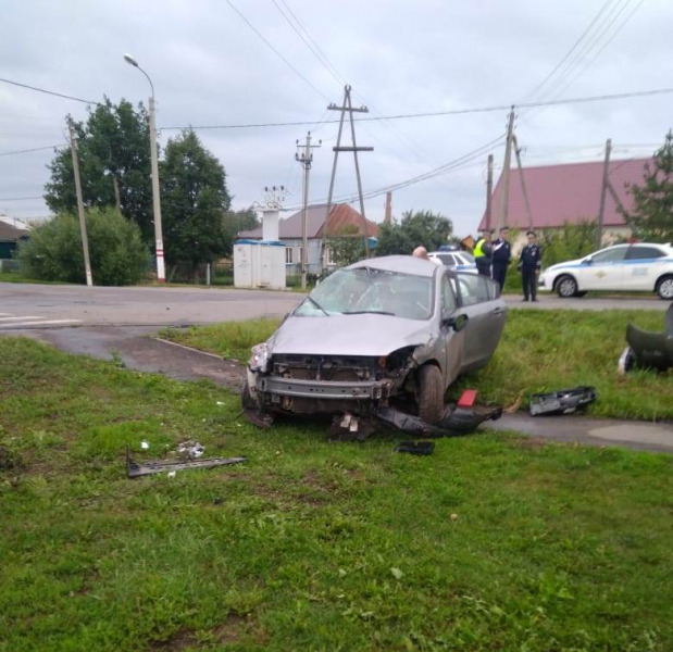 Появились подробности смертельного ДТП в Саранске, где авто вылетело в кювет