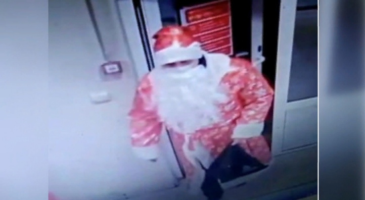 В Саранске осудили «Деда Мороза», ограбившего салон связи из-за финансовых трудностей