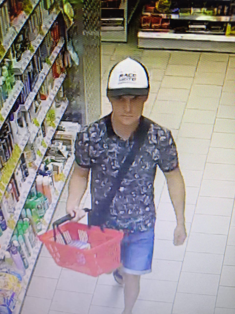 В Мордовии молодой человек похитил из магазина 148 упаковок жевательной резинки