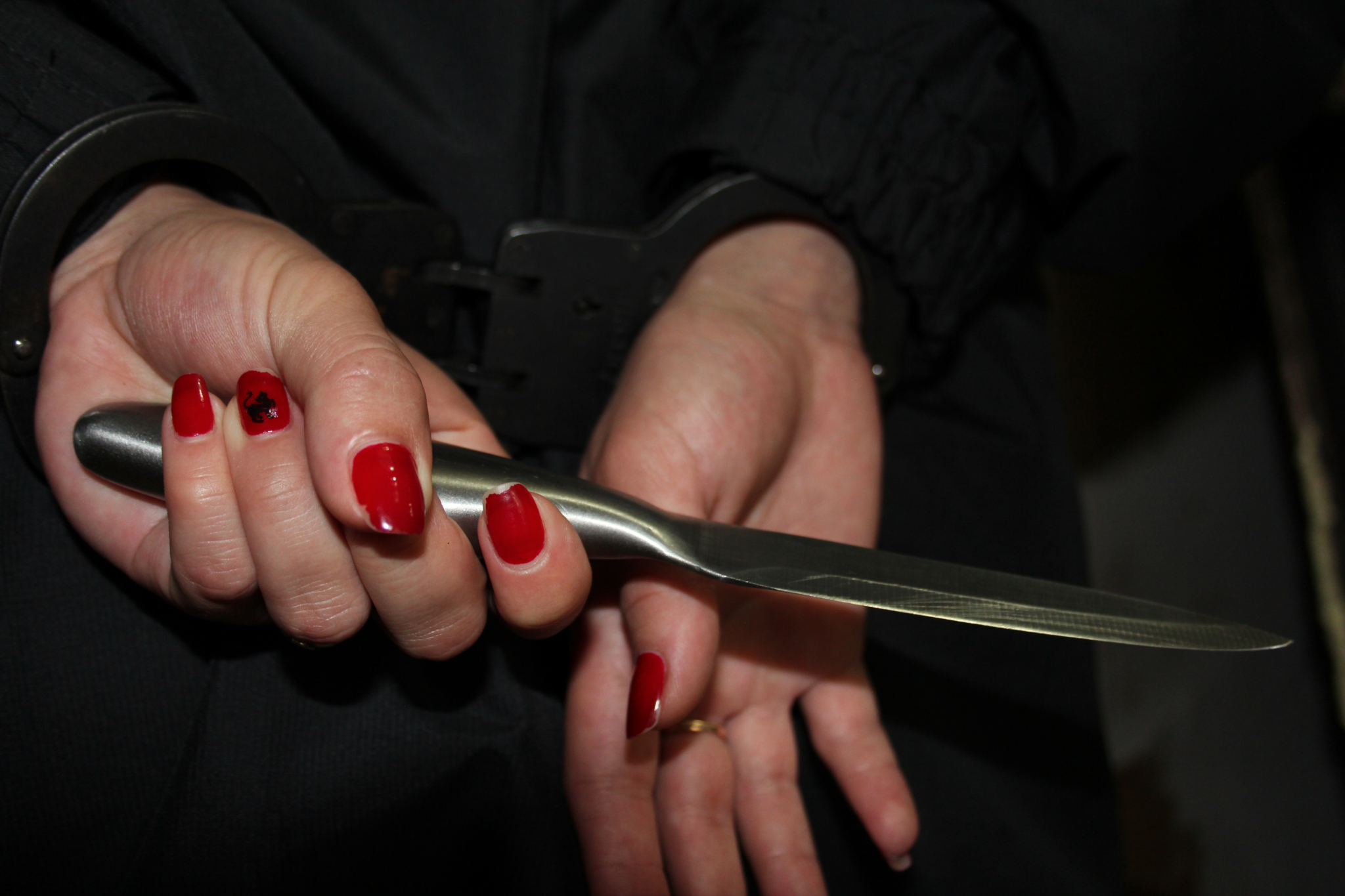 Обидчивая жительница Мордовии ударила спящего мужа ножом