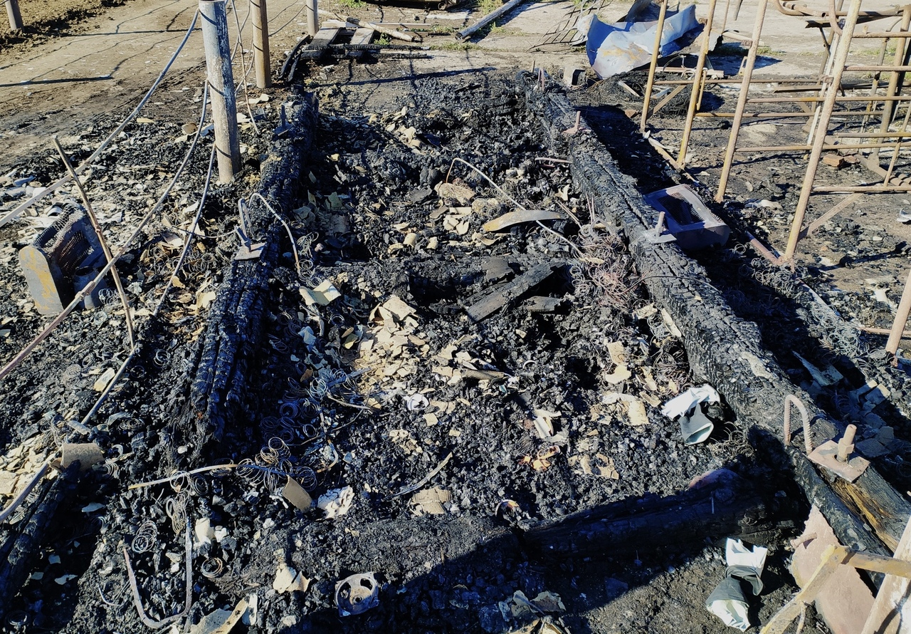 В пригороде Саранска в сгоревшей сторожевой будке нашли тело мужчины
