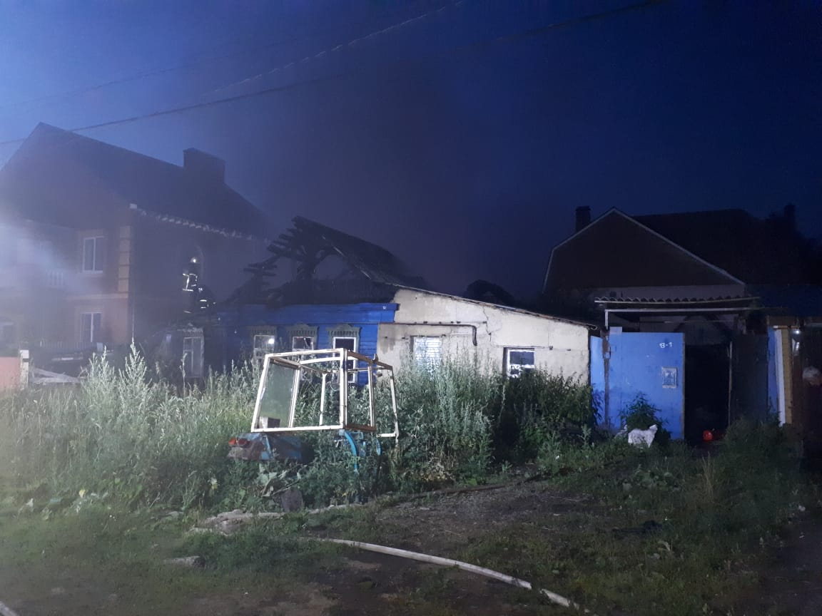 Ночной пожар в Саранске унес жизнь женщины (фото)
