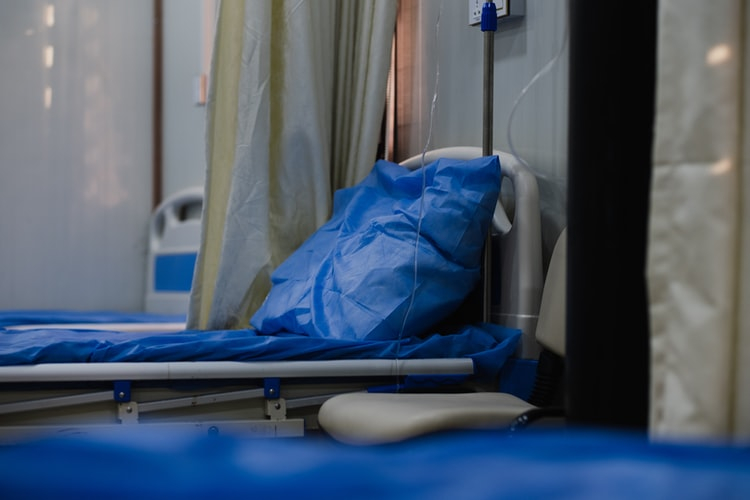 Тяжелое течение COVID-19 и осложнение: в Мордовии умерла 69-летняя женщина