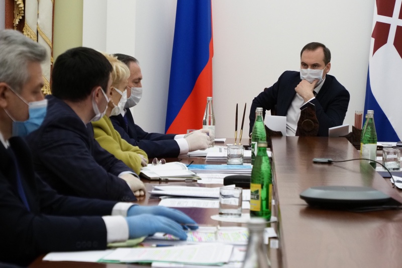 Артем Здунов провел заседание президиума оперштаба Мордовии по борьбе с коронавирусом