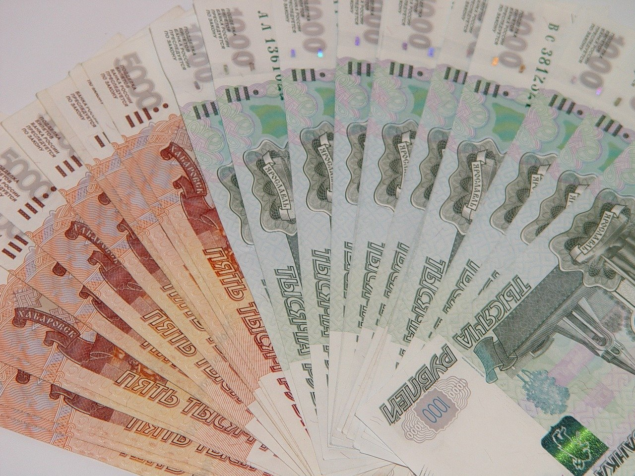 В Саранске осудили менеджера банка, которая воровала деньги со счетов клиентов