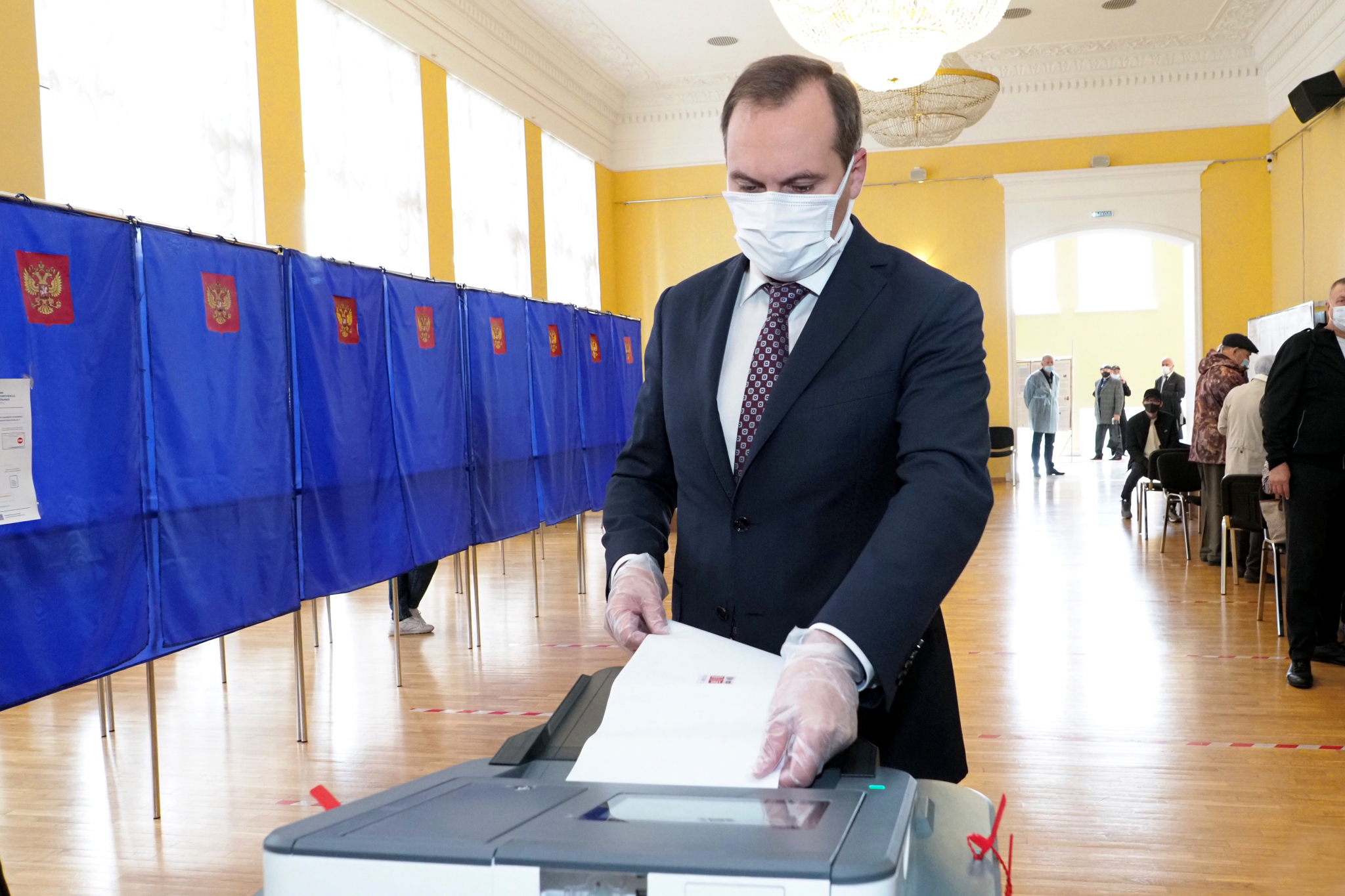 Артем Здунов на избирательном участке: «Мы выбираем пятилетнюю траекторию развития»