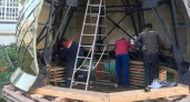 Для Спасского храма-часовни в Саранске рабочие собрали купол диаметром в 4,5 метра