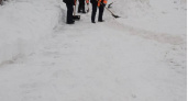 В Саранске чистят улицы от снега 107 единиц спецтехники