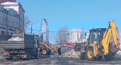 В Саранске убирают сугробы с улиц города