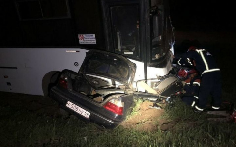 Столкнулись легковушка и автобус «Волжский-Саранск»: подробности аварии с двумя погибшими