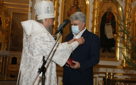 Мэр Саранска награжден медалью святого и праведного воина Феодора Ушакова I степени